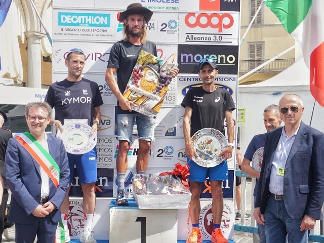 A Lee Grantham il Passatore 2022. Eleonora Corradini vince tra le donne