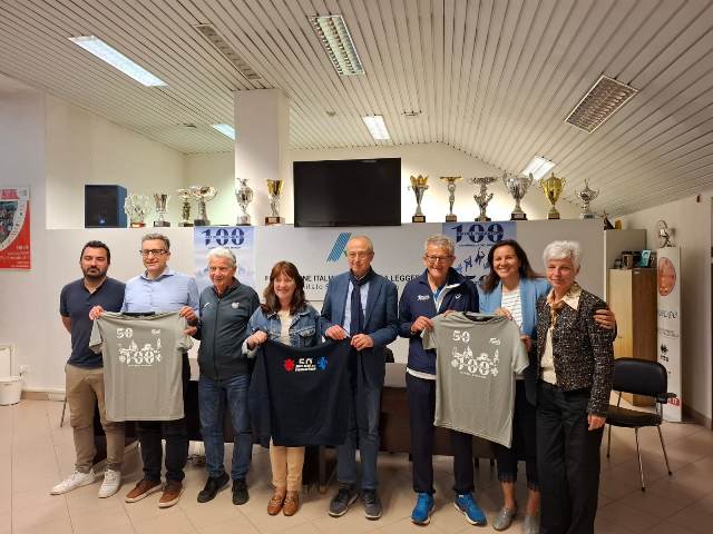 Presentato nella sala conferenze dello Stadio Ridolfi di Firenze il 50° Passatore (24-25 maggio 2025)