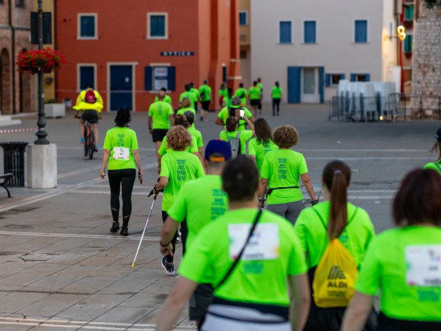 Caorle mette la sveglia all’alba: sabato 27 luglio torna la “5 alle 5”