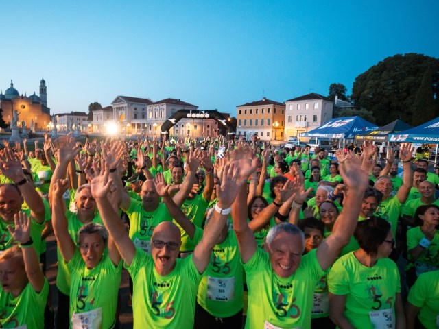 Padova si sveglia all’alba, in 800 per il ritorno della “5 alle 5”