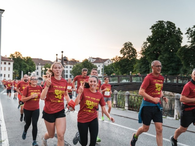 A Treviso è un’alba da record: in 4000 di corsa per la “5 alle 5”