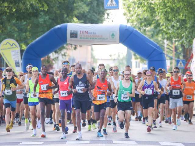 La 10 miglia torna in Italia: Roberto Cassol trionfa a Piancavallo 