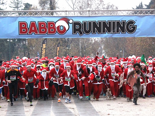 La corsa-camminata non competitiva dedicata al Natale a sostegno della Fondazione Scuola Nikolajewka