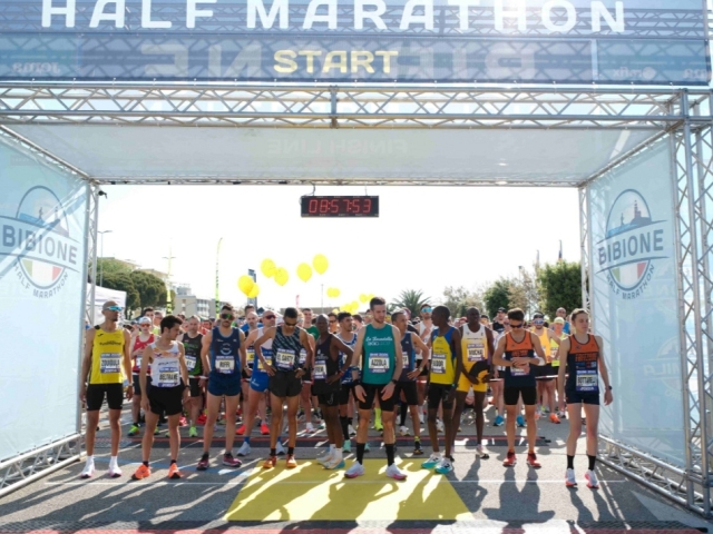 Bibione Half Marathon, la T-shirt special edition per il decimo compleanno