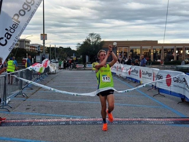 Bibione Run Ten Miles, trionfa il triestino Cernaz
