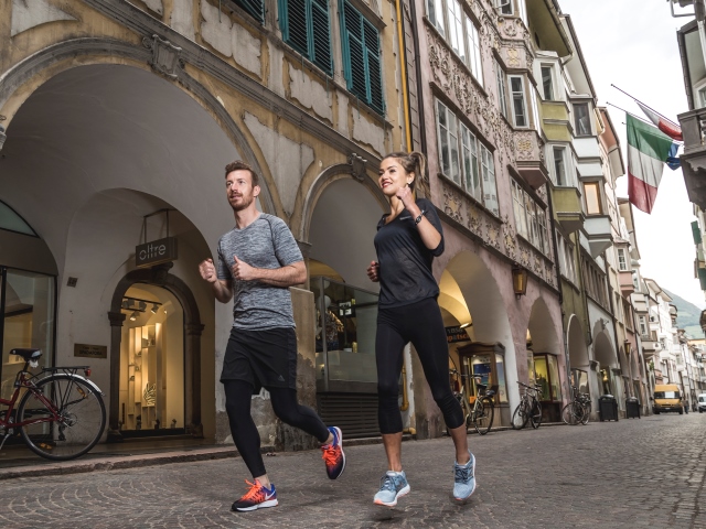 Il 20 ottobre anche i buongustai potranno scoprire Bolzano correndo o camminando