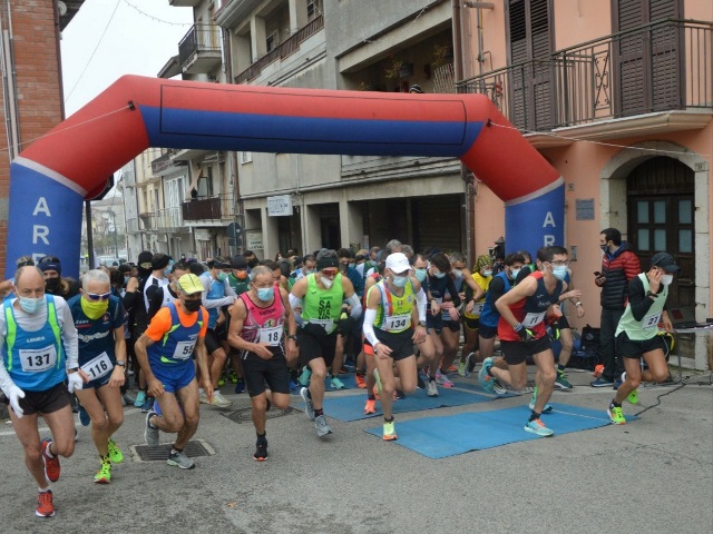 Podismo: “Brindiamo Insieme”