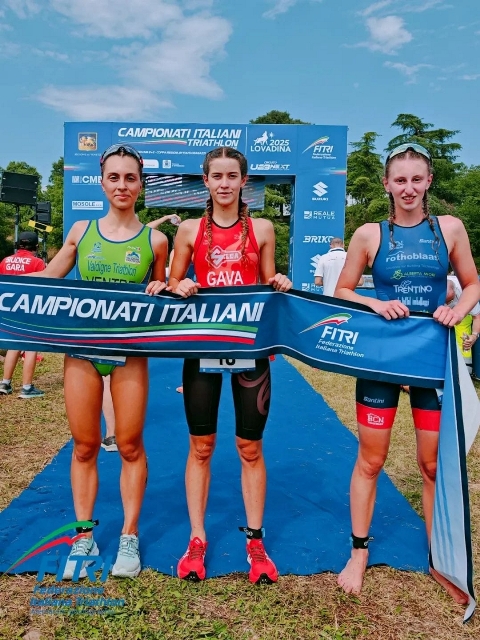 Brillano le giovani triathlete Silca Ultralite ai Campionati Italiani Triathlon Giovanili 2025