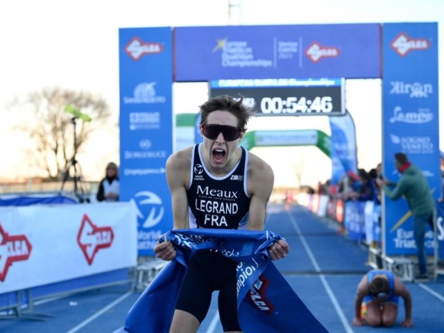 I francesi Legrand e Coquert campioni europei di duathlon sprint Élite oggi a Caorle 