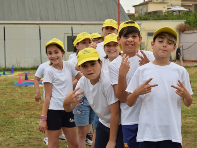 Casagiove, 500 alunni in campo per la festa dello sport: trionfano inclusione, entusiasmo e felicità