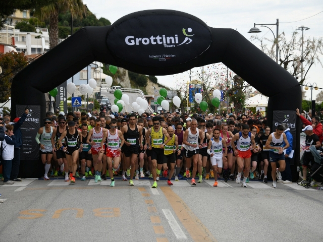 La Conero Running 2026 pronta a scattare: si corre domenica 26 aprile