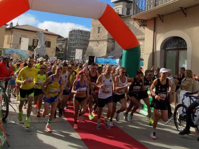 Calato il sipario sulla Corri per Norcia, l’ottava edizione in archivio fra gli applausi