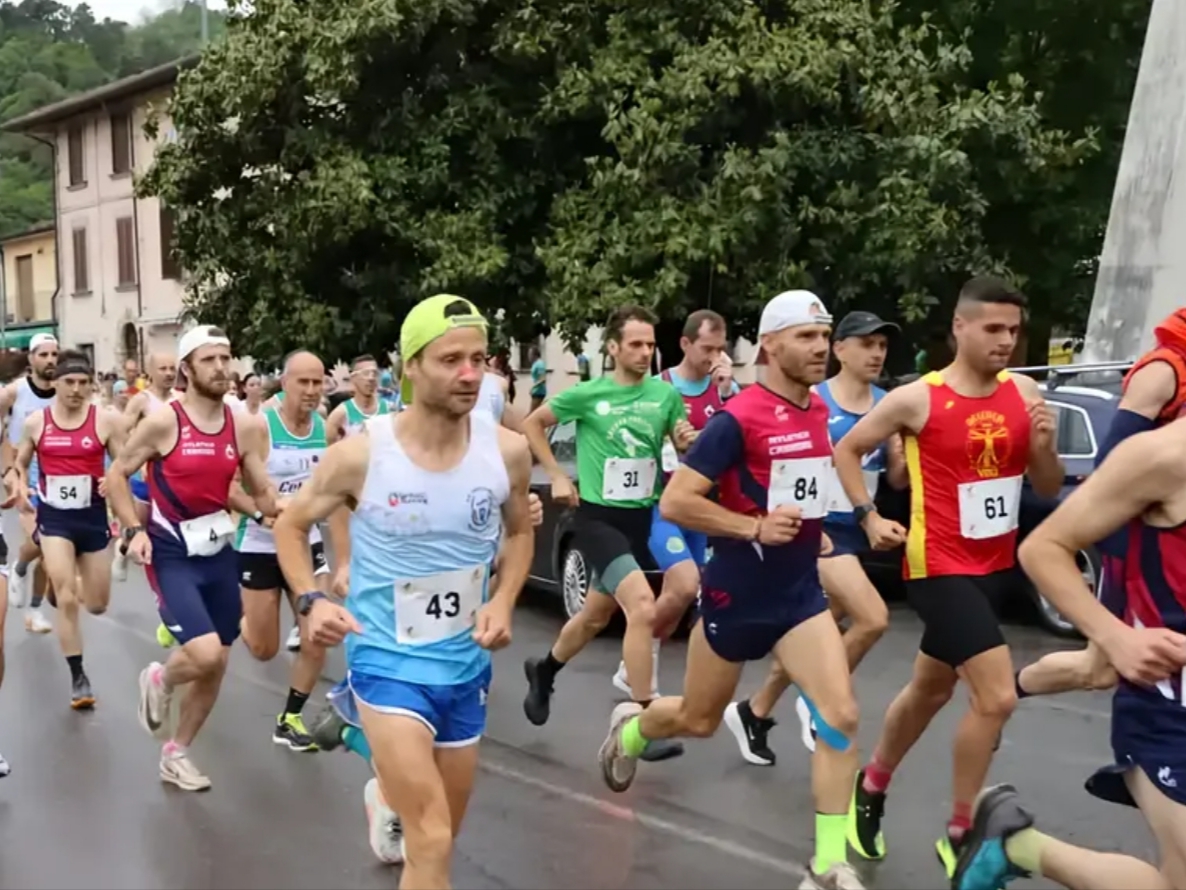 Domenica la prima della Corri nel Cuore di Camaiore