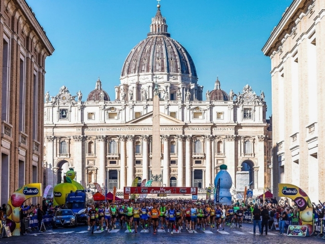 Oggi, a Roma, 4.000 runners in gara alla "Corsa dei Santi". Vincono gli azzurri Yaremchuk e Abdikadar
