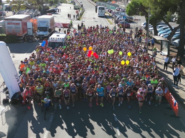 Spettacolo da incorniciare sulla Costa dei Trabocchi e boom di partecipanti alla prima edizione della BCC Half Marathon