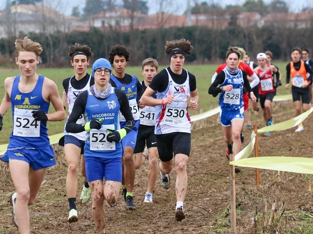 Keniani di spicco al via del Cross di Villa Imperiale