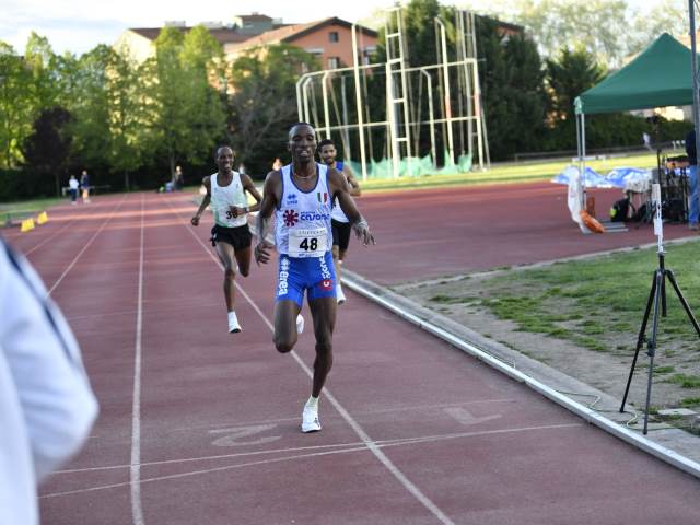 Il Diecimila di Ferrara: Francesca Cocchi e Luca Alfieri, nei 20’ Allieve Marta Gianninoni e nei 30’ Allievi Francesco Bigoni