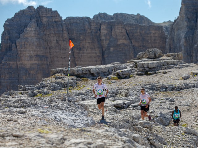 La DoloMyths Run apre i battenti con il trail di sabato In gara 300 atleti provenienti da ben 23 nazioni