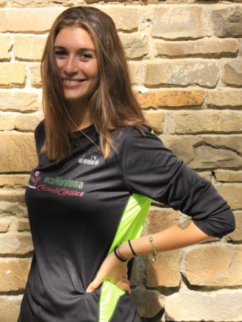 Presentata la T-shirt Diadora tecnica della EcoMaratona del Chianti Classico, un gadget pensato per gli atleti di tutte le distanze
