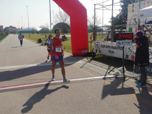 Boscarini fa festa alla Fano Supermarathon