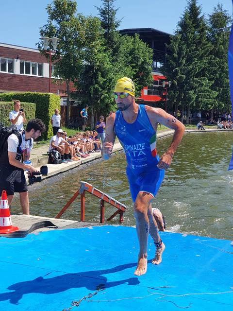 Federico Spinazzè in maglia azzurra per i campionati europei di triathlon cross
