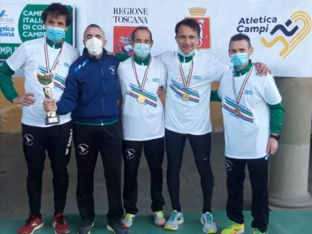 Campioni d'Italia a staffetta! Ottimo quarto posto ai CDS per gli assoluti