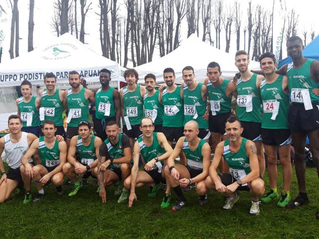 Parco dominatore a Lucca, Mazzei di bronzo a vinci