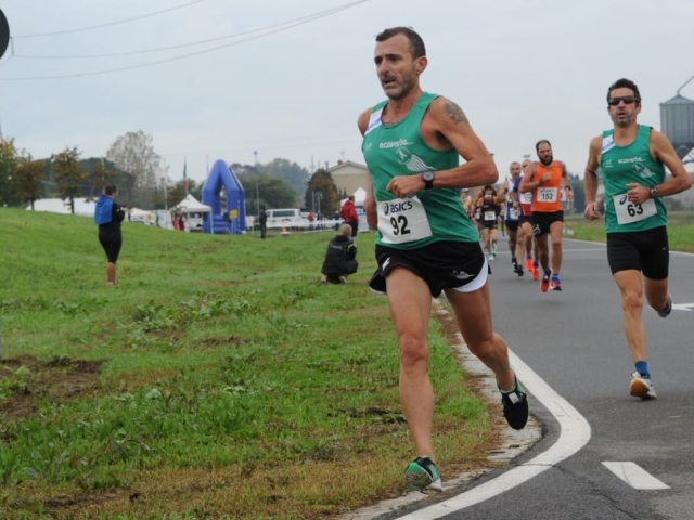 Una maratona tanto di Cappello a Ponte Buggianese, oro per il forte veterano, Buchignani argento nella 10 Km