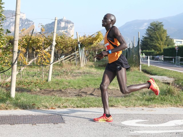 Domenica la Garda Trentino Half Marathon