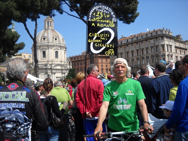 Cari adolescenti, tornate allo sport agonistico