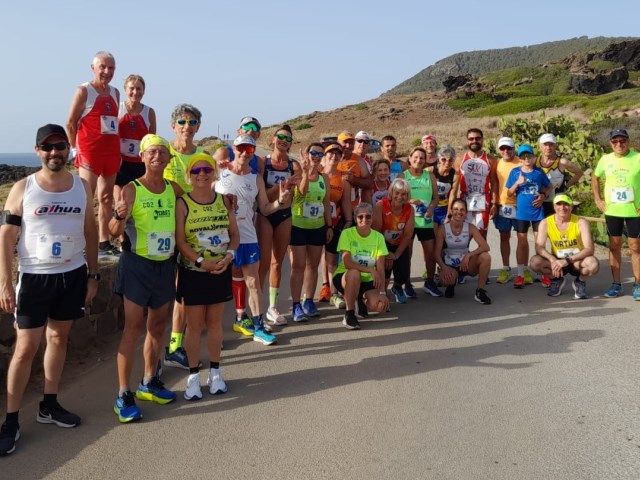Partito il 13° Giro Podistico a Tappe Isola di Ustica, nella prima tappa successi di Maria Rosa Pighetti e Calogero Di Gioia