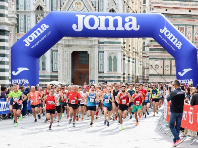 50^ Guarda Firenze, un compleanno speciale con 1500 persone nel centro storico