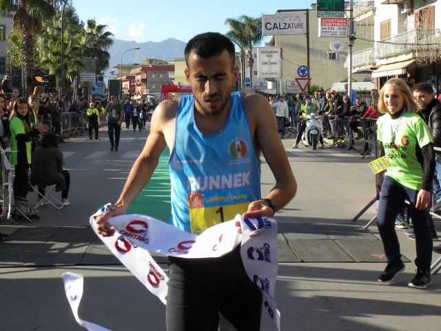 La 10 Km di Saviano è del Marocco