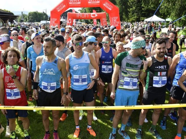 Corsa del Trenino, una folla di podisti in gara