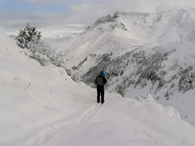 La neve ferma la Latemar Mountain Race