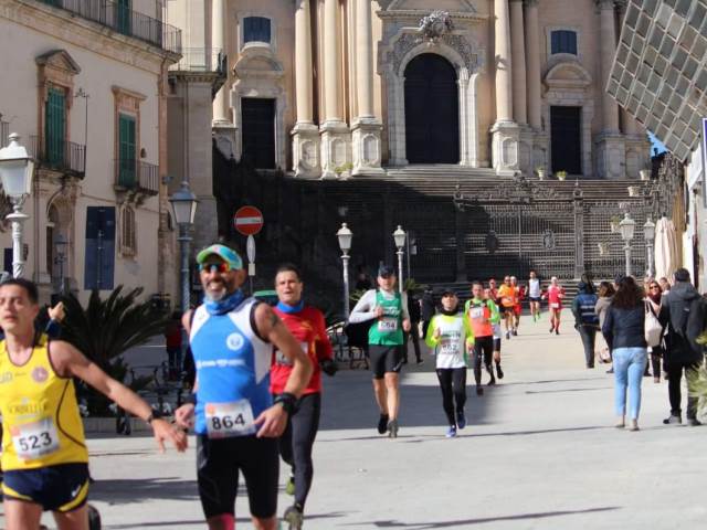 La Maratona Città di Ragusa è pronta ai nastri di partenza