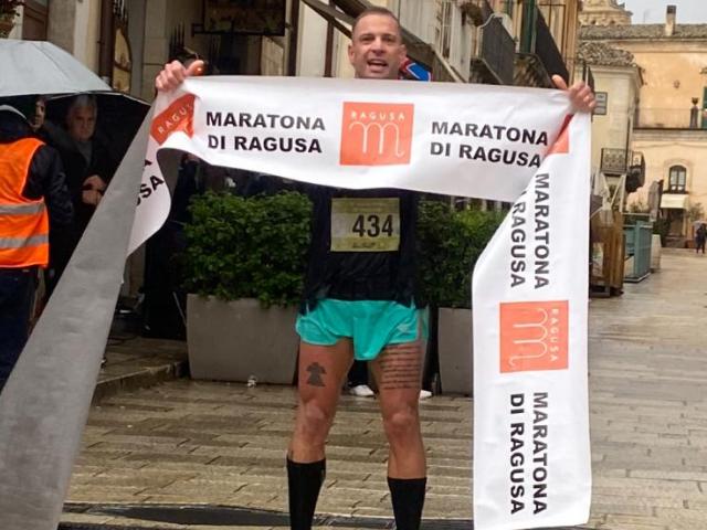 A Ragusa Ercoli vince sotto l’acqua