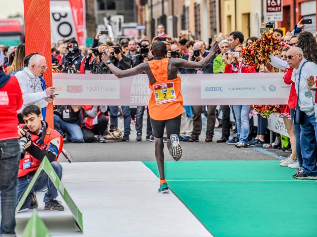 Maratona di Ravenna Città d’Arte, numeri da record a un mese dal via 