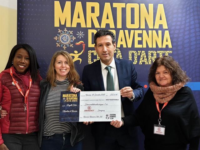 Consegnati gli assegni alle Onlus del Progetto Charity di Maratona di Ravenna