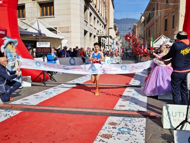 Latam firma il record alla Maratona di San Valentino