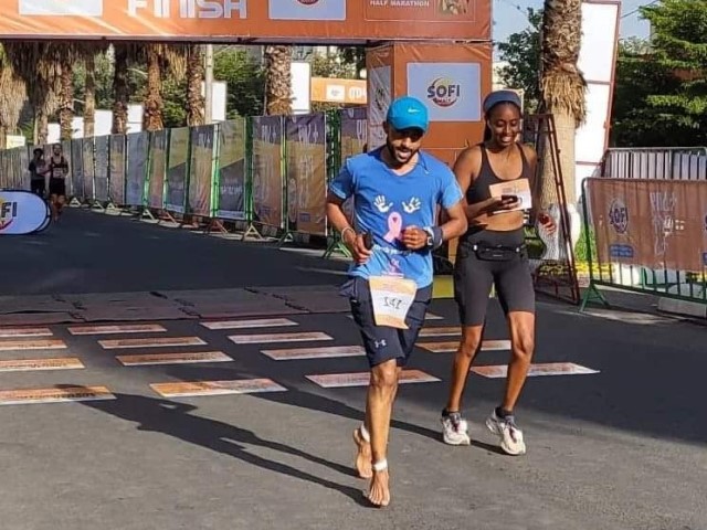 Quante storie alla Acea Run Rome The Marathon, l'etiope Ermias correrà a piedi nudi come Bikila