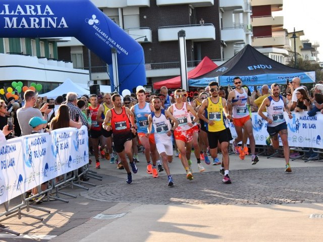 Maratonina dei Laghi a Bellaria Igea Marina, 21 km tra lungomare e parchi, favoriti: Andrea Soffientini e Marika Accorsi i vincitori della scorsa edizione