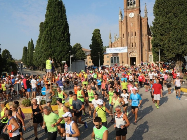 Continua la corsa della solidarietà, domenica a Santa Cristina di Quinto 33° Memorial Meneghello