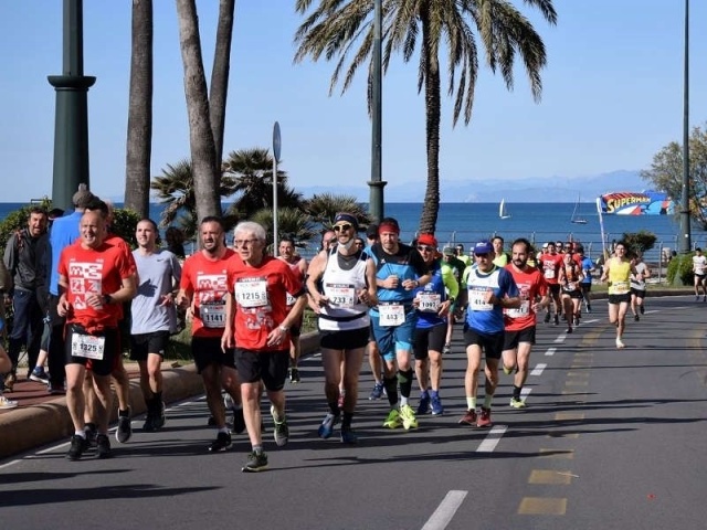 Mezza di Genova con oltre 6.000 podisti