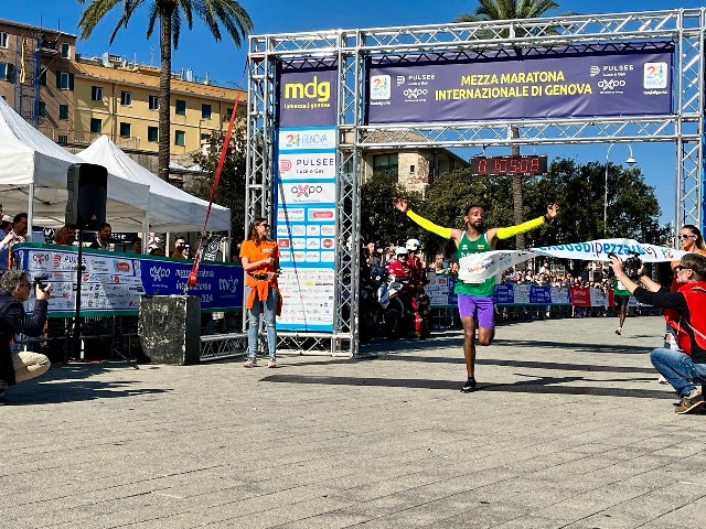 Doppietta etiope alla Mezza di Genova