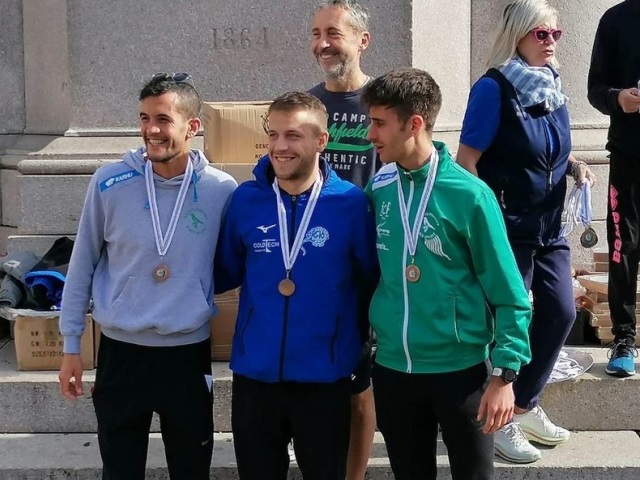 A Vercelli la Mezza è di Patuzzo
