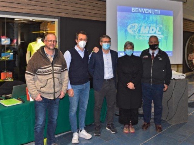 Presentata la XXIV Mezza Due Laghi, il Lago Maggiore e il Lago di Mergozzo si abbracciano a passi di corsa