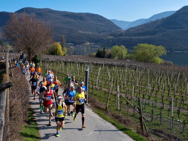 Per la prima volta la serie Top7 inizia con la Mezza Maratona del Lago di Caldaro