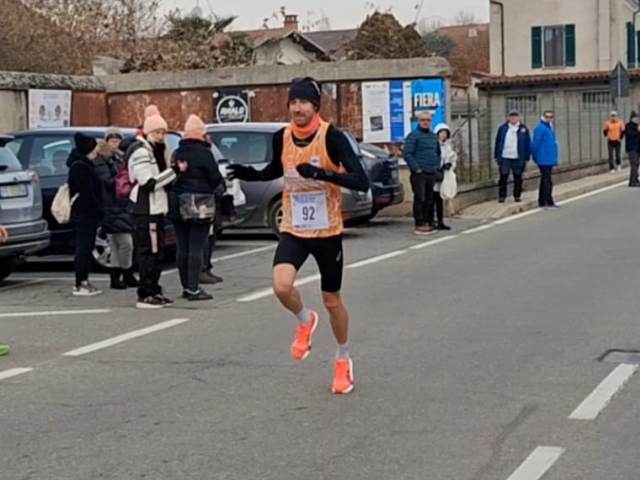 Chevrier fa sua la Mezza Maratona Terre d’Acqua