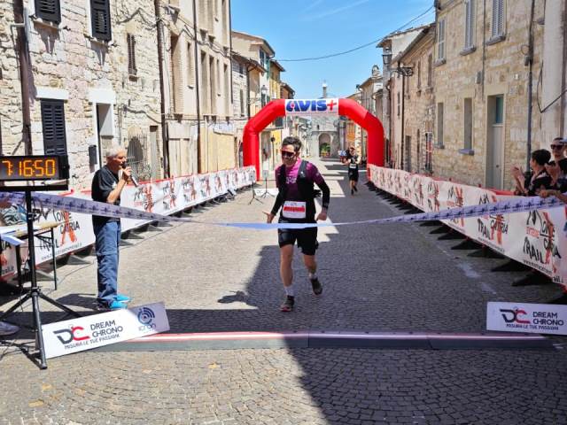 Fioretti fa festa al Monte Catria Extreme Trail